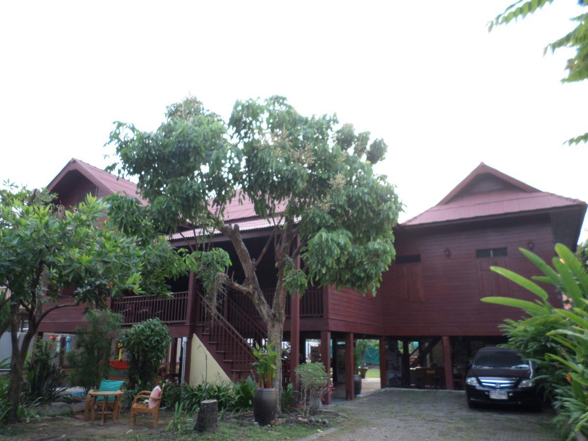 Baanwealaa Guesthouse (Adults Only) Chiang Mai Exterior foto