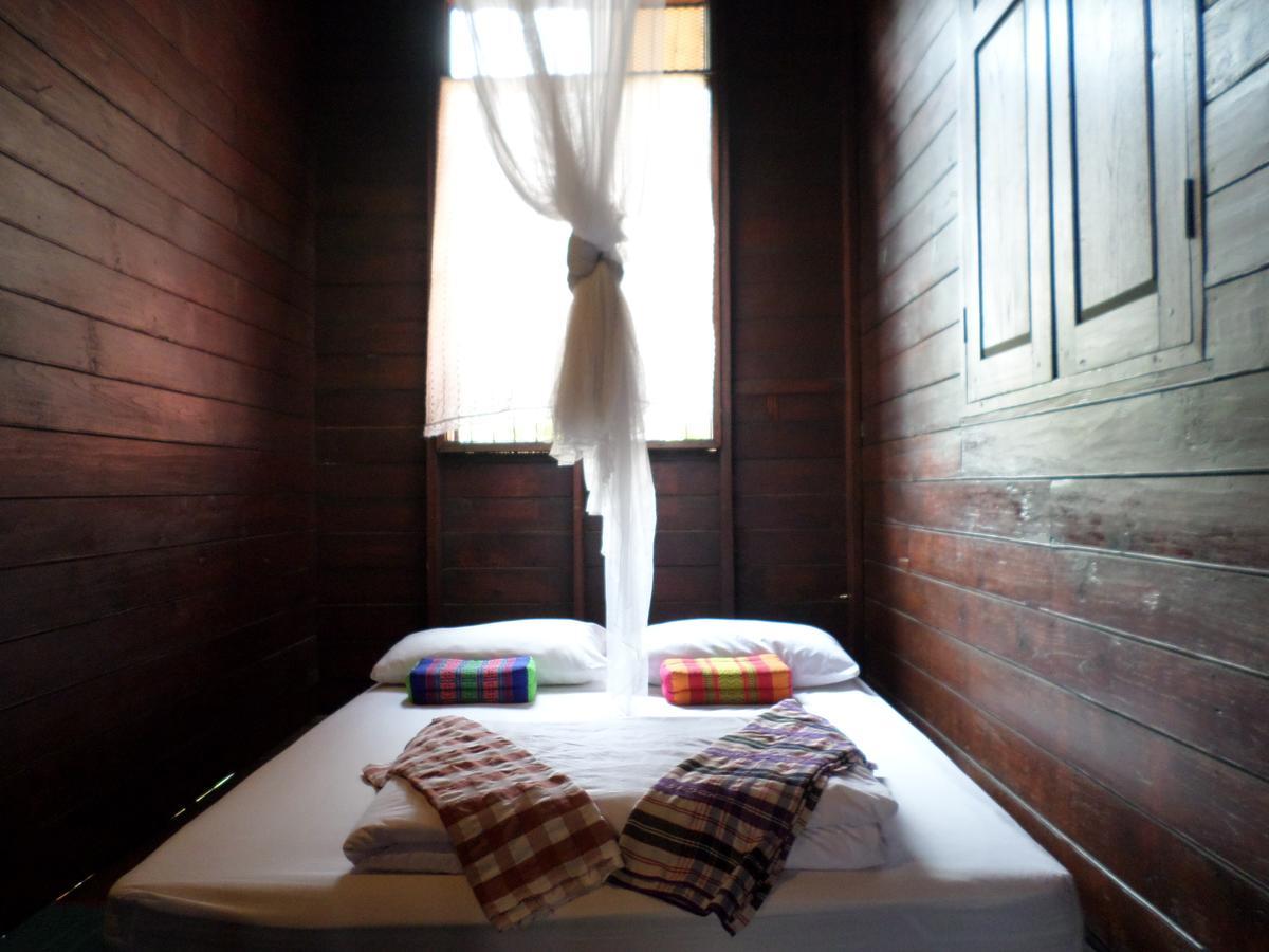 Baanwealaa Guesthouse (Adults Only) Chiang Mai Exterior foto